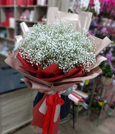 Букет цветов из: Гипсофила в Сарс