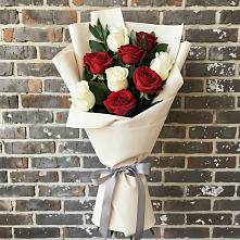 Букет цветов из:  Розы в Сарс