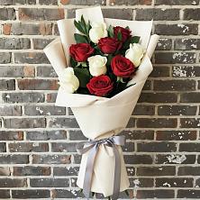 Букет цветов из:  Розы в Сарс