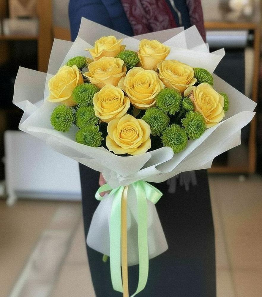 Букет цветов из: Хризантемы и Розы в Сарс