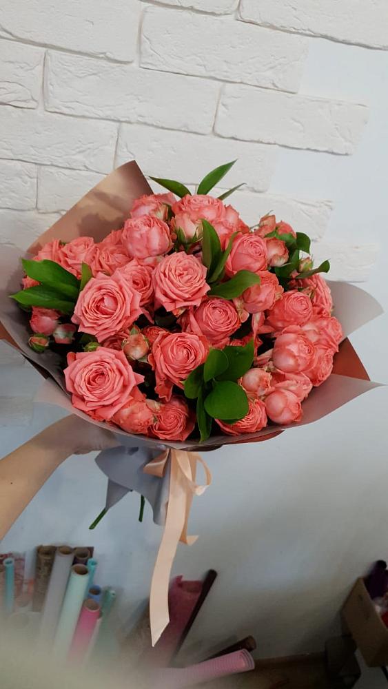 Букет цветов из: Розы в Сарс