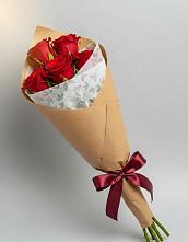 Букет цветов из:  Розы в Сарс