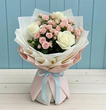 Букет цветов из:  Розы в Сарс