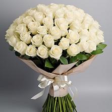 Букет 101 беля роза Белоснежка в Сарс