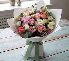 Букет цветов из:  Розы, Лизиантусы и Гвоздики в Сарс