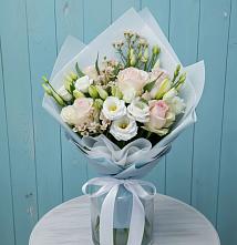 Букет цветов из:  Розы и Лизиантусы #REPLACE_PRED# Сарс