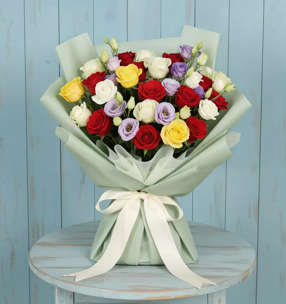 Букет цветов из: Розы в Сарс