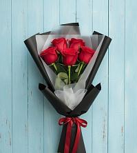 Букет цветов из:  Розы в Сарс