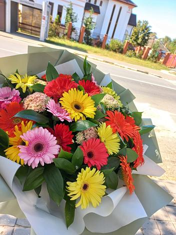 Букет цветов из: Герберы в Сарс