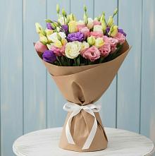 Букет цветов из:  Лизиантусы в Сарс