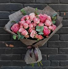 Букет цветов из:  Розы в Сарс